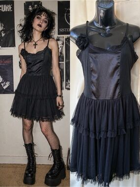 XXI Twist Y2K Gothic Tulle mini dress Medium Forever 21